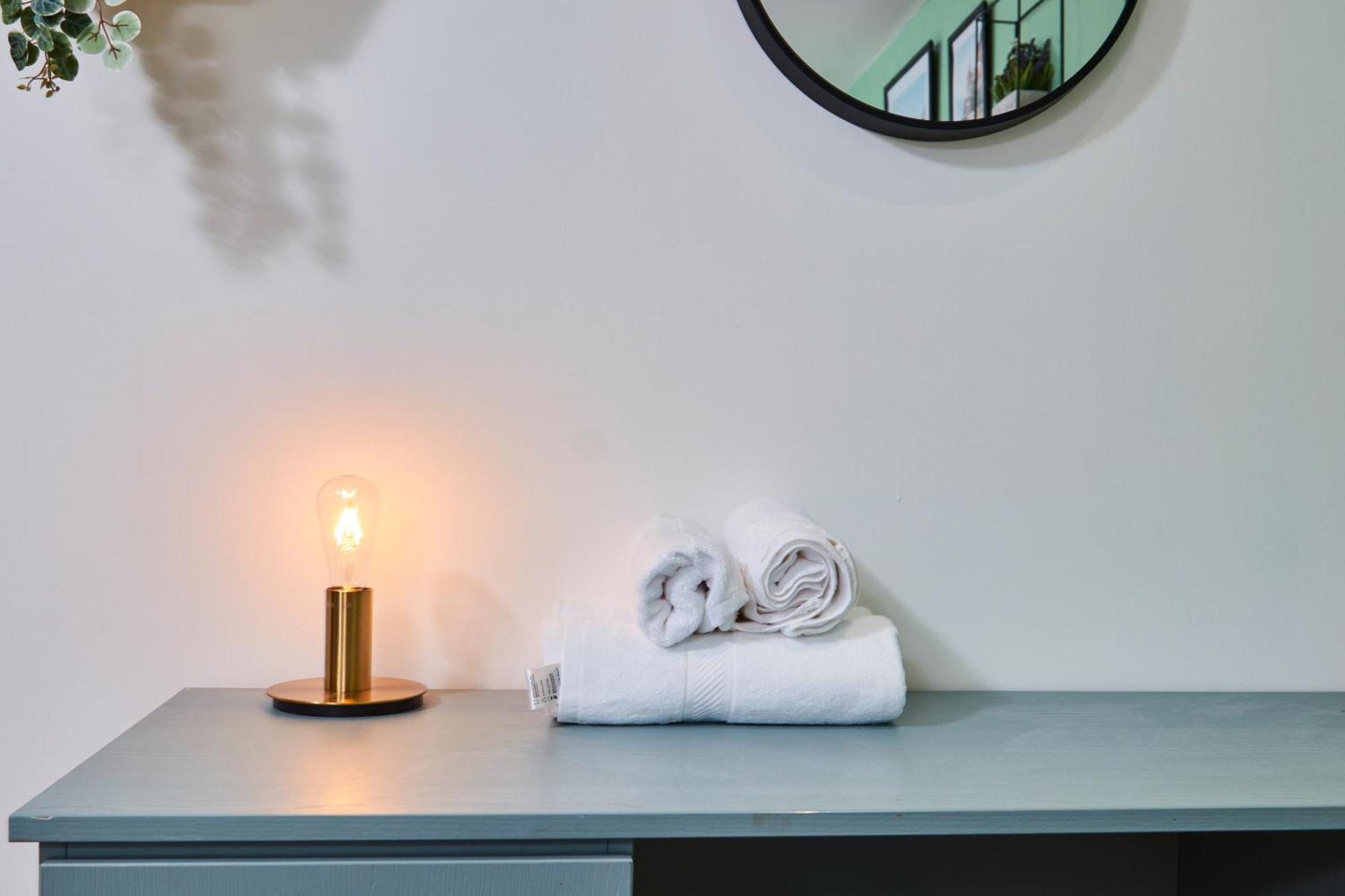 3 Bedroom, En - Perfect For Groups! Apartment Leeds (West Yorkshire)