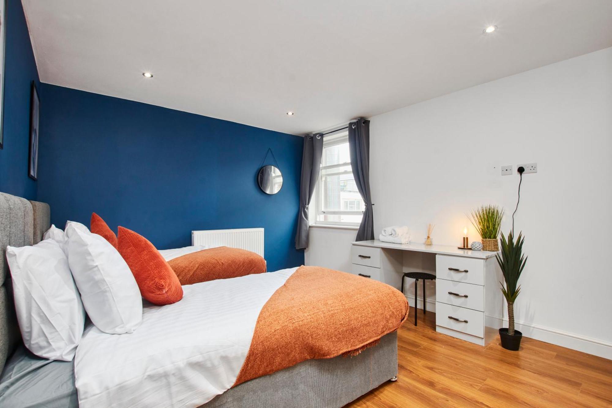 Apartment 3 Bedroom, En - Perfect For Groups!